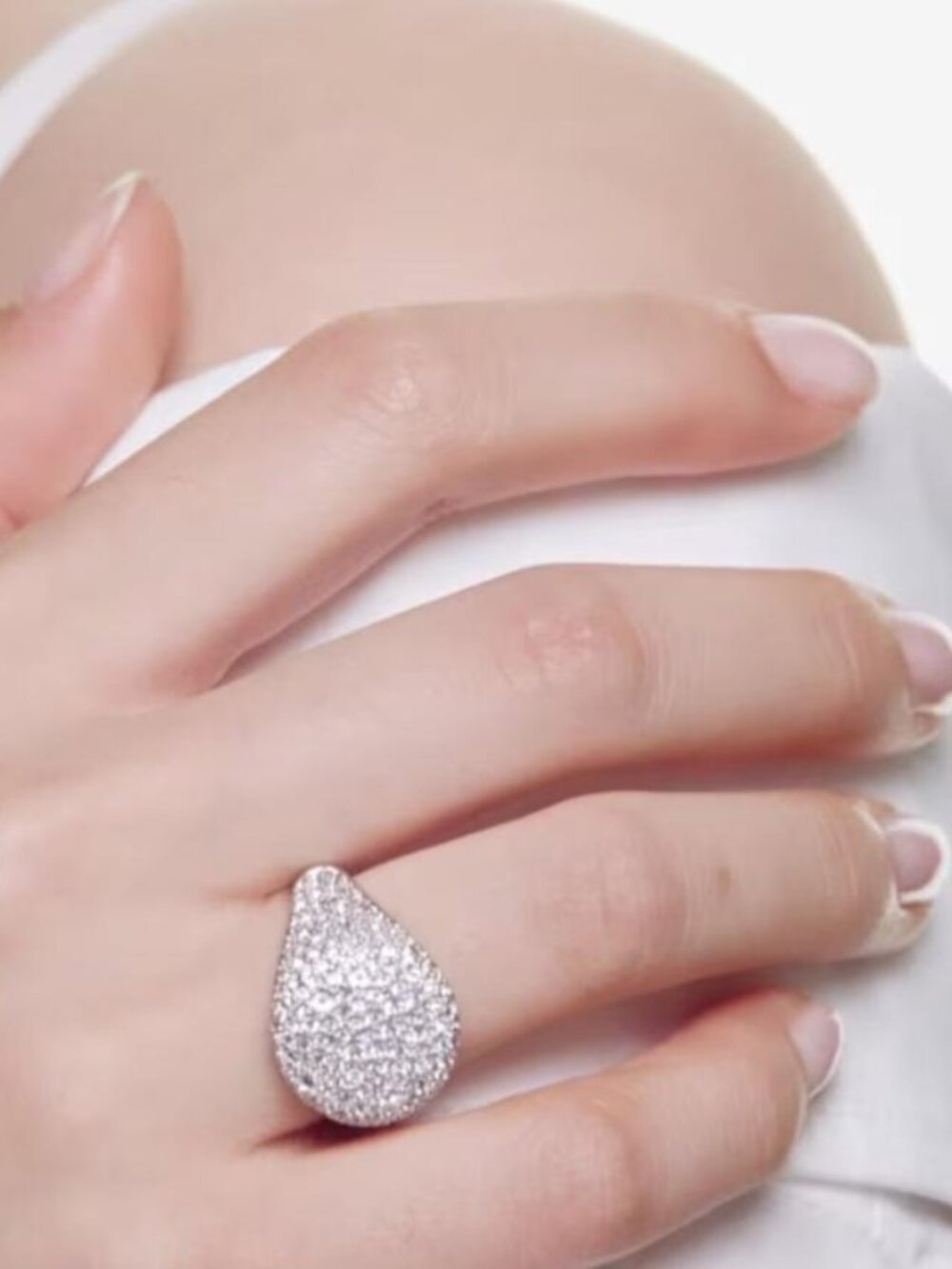 Swarovski Meteora Cocktail Crystal Ring
